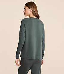 Lou & Grey Signaturesoft Sweatshirt carousel Product Image 3
