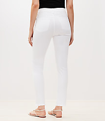 Curvy Frayed High Rise Skinny Jeans in White carousel Product Image 2