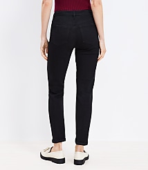 Girlfriend Jeans in Washed Black carousel Product Image 2