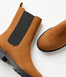 Lug Chelsea Booties carousel Product Image 3