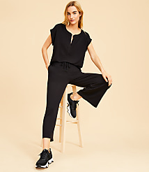 Lou & Grey Signaturesoft Wide Leg Crop Pants carousel Product Image 2