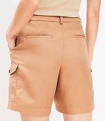 Drapey Cargo Bermuda Shorts carousel Product Image 3