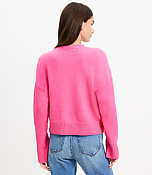 Modern V-Neck Cardigan carousel Product Image 2