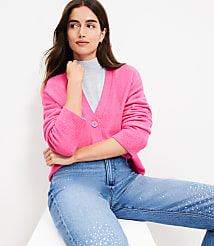 Modern V-Neck Cardigan carousel Product Image 3