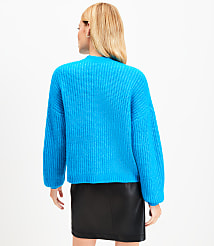 Fuzzy Chunky V-Neck Cardigan carousel Product Image 3