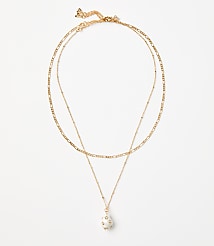 Pearlized Sparkle Layered Necklace Set carousel Product Image 1