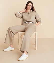 Lou & Grey Fleece Wide Leg Crop Pants carousel Product Image 1