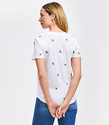 Border Floral Everyday V-Neck Tee carousel Product Image 3