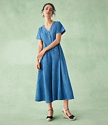 Chambray V-Neck Midi Pocket Dress carousel Product Image 4