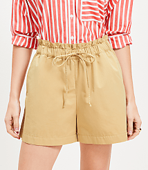 Petite Breezy Shorts in Twill carousel Product Image 2