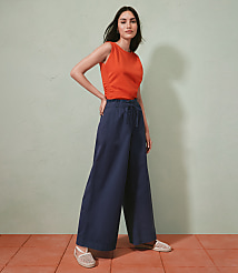Petite Breezy Wide Leg Ankle Pants in Twill carousel Product Image 4