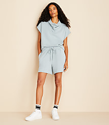 Lou & Grey Seamed Scubasoft Drawstring Shorts carousel Product Image 1