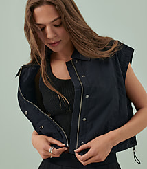 Lou & Grey Utility Vest carousel Product Image 4