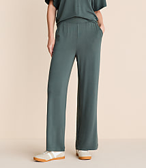 Petite Lou & Grey Signaturesoft Wide Leg Pants carousel Product Image 2