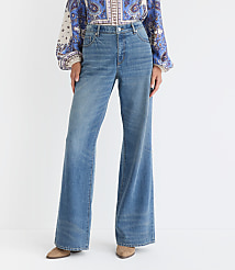 Petite Curvy Mid Rise Wide Leg Jeans in Classic Mid Wash carousel Product Image 1