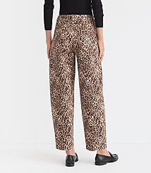 High Rise Barrel Jeans in Leopard Print carousel Product Image 4