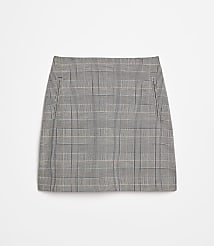 LOFT Versa Seasonless Stretch Pocket Mini Skirt in Plaid carousel Product Image 5