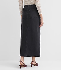 Denim Patch Pocket Maxi Skirt in Washed Black carousel Product Image 4