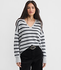 Petite Stripe Relaxed V-Neck Cashmere Sweater carousel Product Image 2