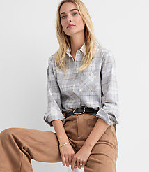 Petite Plaid Flannel Everyday Relaxed Pocket Shirt carousel Product Image 1