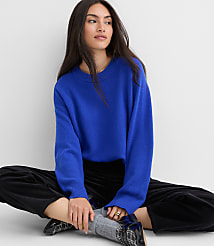 Oversized Cashmere Sweater carousel Product Image 3