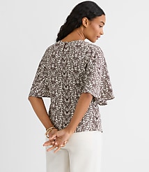 Lace Garden Cape Sleeve Top carousel Product Image 3