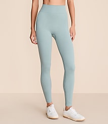 Lou & Grey Seamless 7/8 Leggings carousel Product Image 2