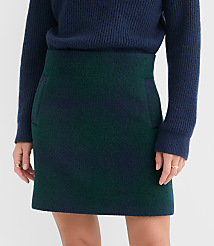 Petite Plaid Welt Pocket Mini Skirt carousel Product Image 3