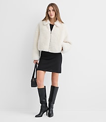 Modern Faux Fur Jacket carousel Product Image 1