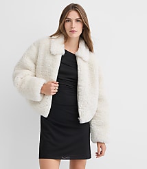 Modern Faux Fur Jacket carousel Product Image 2