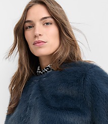 Modern Faux Fur Jacket carousel Product Image 2