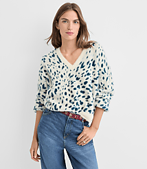 Spotted Ribtrim Relaxed V-Neck Sweater carousel Product Image 1
