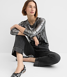 Foil Long Sleeve Everyday Tee carousel Product Image 2