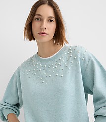 Pearlized Sweatshirt carousel Product Image 2