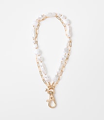 Short Pearlized Phone Chain carousel Product Image 1