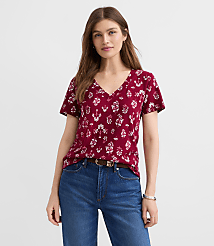 Floral Everyday V-Neck Tee carousel Product Image 1