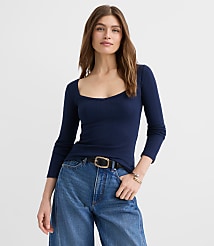 Ribbed Sweetheart Neck Long Sleeve Tee carousel Product Image 4