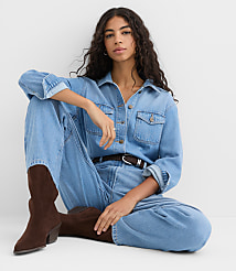 Rivete Denim Jumpsuit in Light Wash carousel Product Image 4