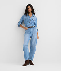 Rivete Denim Jumpsuit in Light Wash carousel Product Image 5