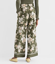 Pull On Wide Leg Pants in Floral carousel Product Image 3