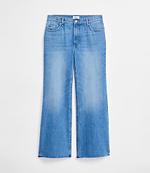 Rivete Fresh Cut Mid Rise Loose Flare Jeans in Light Wash carousel Product Image 4