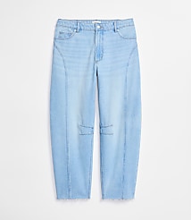 Rivete Curvy Fresh Cut Horseshoe Jeans in Haze Wash carousel Product Image 3