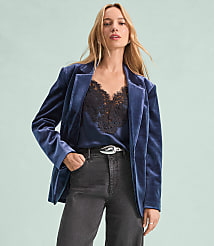 Petite Velvet Belted Modern Blazer carousel Product Image 4