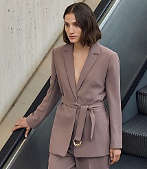 LOFT Versa Crepe Drape Back Pleated Belted Blazer carousel Product Image 6