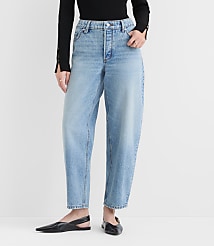 Rivete Petite Mid Rise Barrel Jeans in Aura Wash carousel Product Image 4