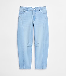 Rivete Petite Fresh Cut Horseshoe Jeans in Haze Wash carousel Product Image 4