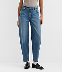 Rivete Short Mid Rise Barrel Jeans in Echo Wash carousel Product Image 2