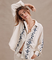 Petite Striped Poplin Everyday Relaxed Pocket Shirt carousel Product Image 4