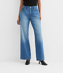Rivete Mid Rise Wide Leg Jeans in Vintage Dark Wash carousel Product Image 2