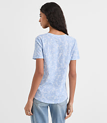 Petite Bouquet Everyday V-Neck Tee carousel Product Image 3